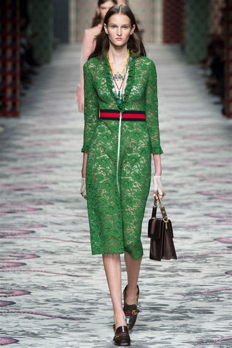 gucci mocassini donna 2016|Gucci Spring 2016 Runway Show: All the Pictures You Have to See.